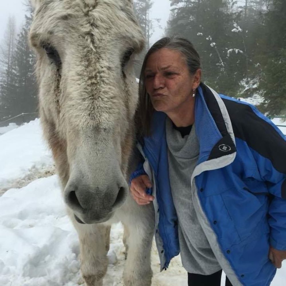 Meet your Posher, Myriam